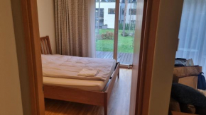 NB! For female quest only! 1 room 20 m2 from 45 m2 shared apartment with sunny terrace for rent